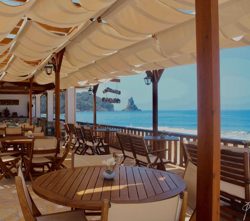 Elena's Seaside & * Agios Gordios (Corfu)