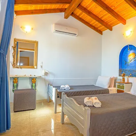 Elena'S Seaside Apartments & Studios Agios Gordios  Buitenkant foto