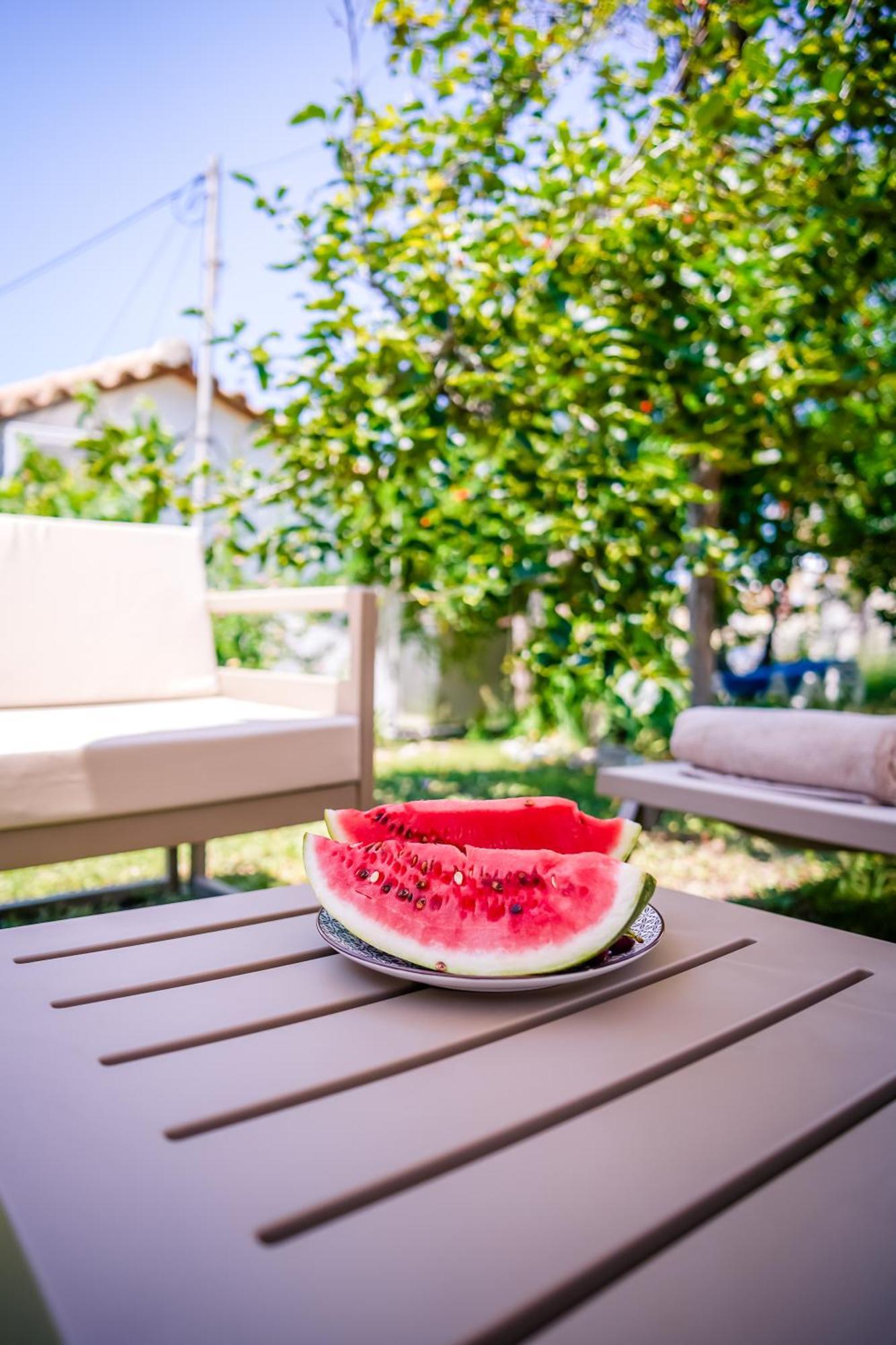 Elena's Seaside & Appartement